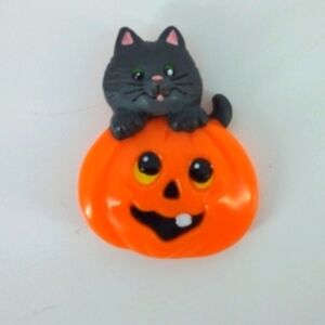Vintage 1980's Russ Halloween Pumpkin Gray Cat Hong Kong Halloween Nurse Pin